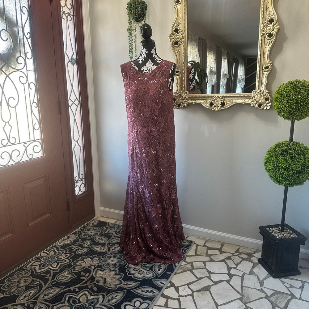 R&M Richards Mauve Lace Dress